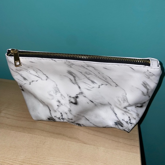 Makeup Travel Pouch - Picture 2 of 5